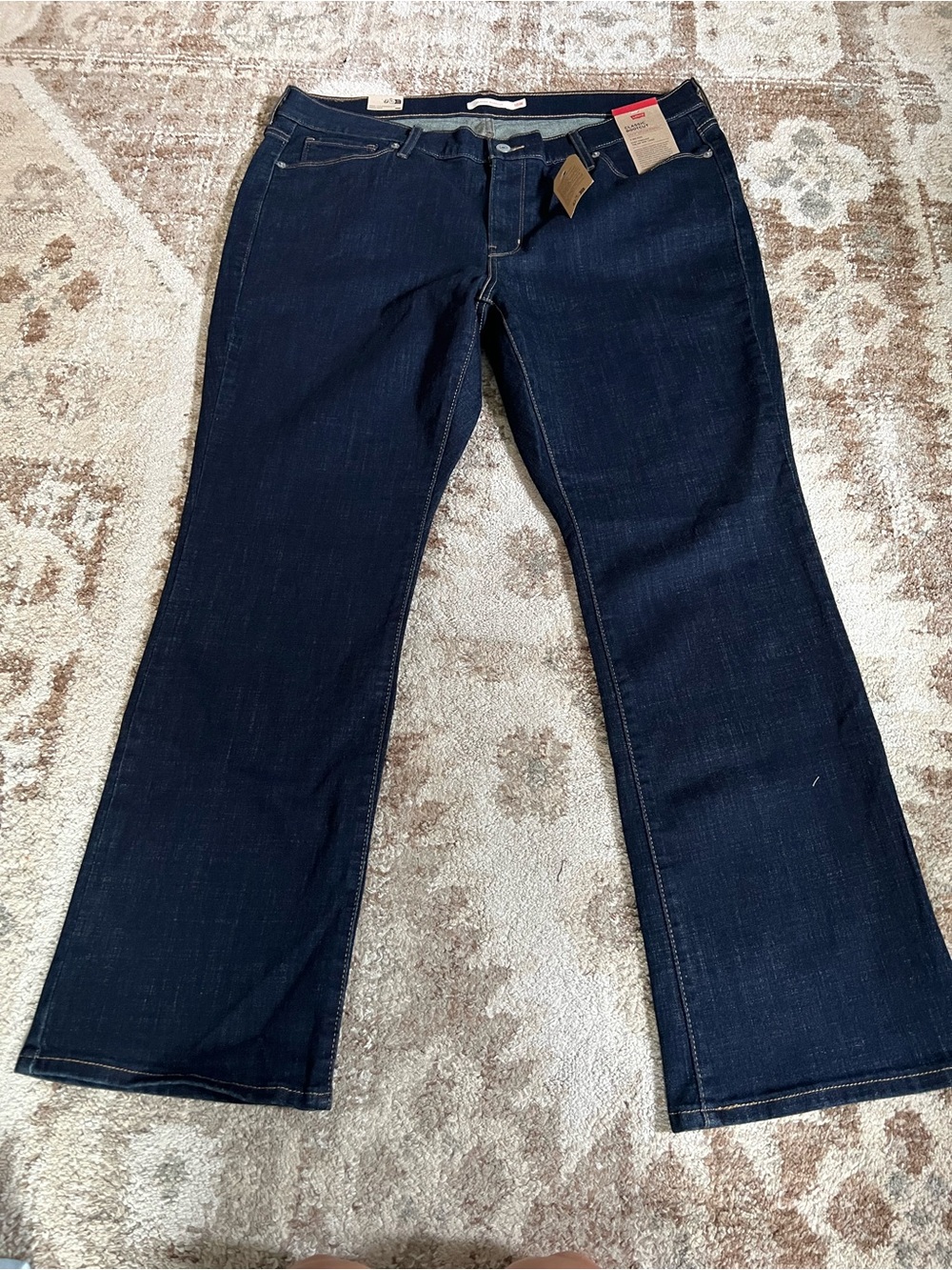 Levi's Women's Bootcut Dark Wash Jeans Size 18W